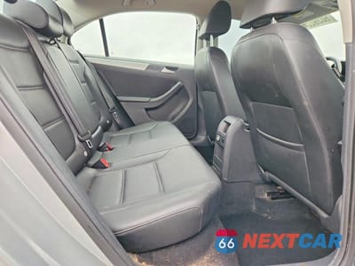 Zdjęcie 10 z 12 samochodu: 2014 VOLKSWAGEN JETTA SE VIN:3VWD07AJ3EM317130 - miniatura