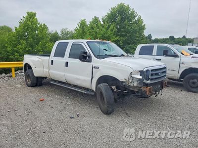 Czwarte zdjęcie samochodu z boku: 1999 FORD F350 SUPER DUTY VIN:1FTWW32F8XEF06314 - miniatura