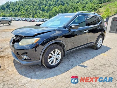 2015 NISSAN ROGUE SV 5N1AT2MVXFC822997 - główne zdjęcie licytacji z USA - miniatura