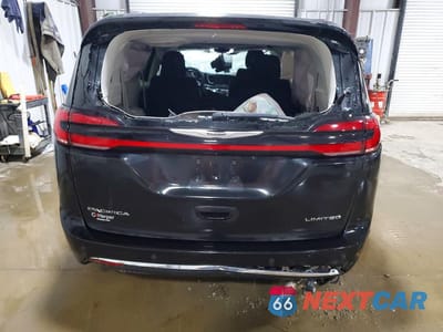 Zdjęcie 6 z 13 samochodu: 2023 CHRYSLER PACIFICA LIMITED VIN:2C4RC1GG8PR559965 - miniatura