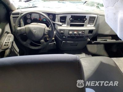 Zdjęcie 8 z 12 samochodu: 2007 DODGE RAM 3500 ST VIN:3D7MX38A77G827047 - miniatura