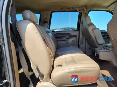 Zdjęcie 11 z 13 samochodu: 2004 FORD EXCURSION XLT VIN:1FMNU40L84EA00750 - miniatura