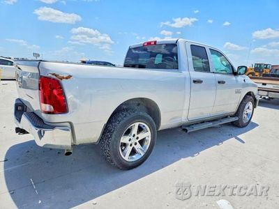 Trzecie zdjęcie samochodu z tyłu: 2017 RAM 1500 ST VIN:1C6RR6FG6HS723184 - miniatura