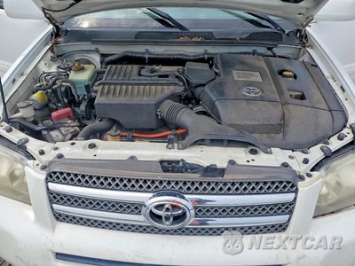 Zdjęcie 11 z 12 samochodu: 2006 TOYOTA HIGHLANDER HYBRID VIN:JTEDW21A160002573 - miniatura
