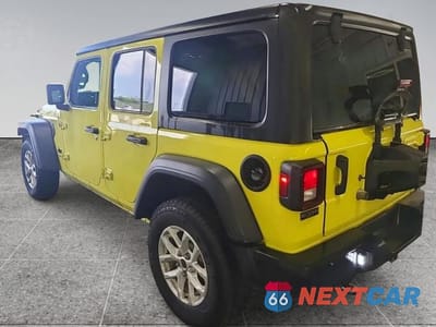 Trzecie zdjęcie samochodu z tyłu: 2023 JEEP WRANGLER SPORT VIN:1C4HJXKN3PW611892 - miniatura