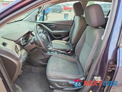 Zdjęcie 7 z 13 samochodu: 2018 CHEVROLET TRAX LS VIN:3GNCJKSB2JL382340 - miniatura