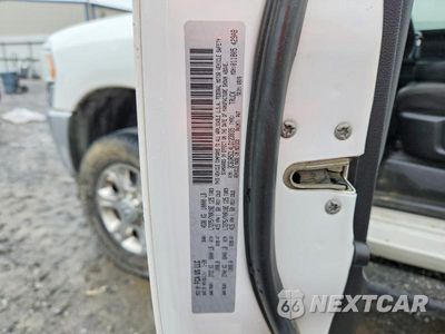 Zdjęcie 12 z 12 samochodu: 2020 RAM 2500 TRADESMAN VIN:3C6UR5CL4LG123835 - miniatura