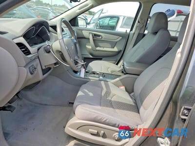 Zdjęcie 7 z 13 samochodu: 2013 CHEVROLET TRAVERSE LT VIN:1GNKRGKD0DJ101327 - miniatura