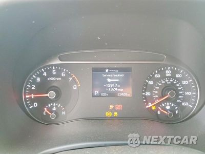 Zdjęcie 9 z 12 samochodu: 2022 KIA SOUL LX VIN:KNDJ23AU9N7162998 - miniatura