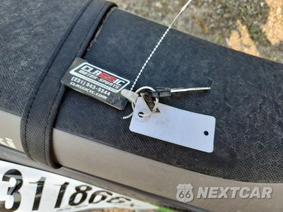 Zdjęcie 8 z 9 samochodu: 2025 KAWASAKI KLX300 F VIN:ML5LXBF19SDA38548 - miniatura
