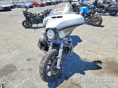 Drugie zdjęcie samochodu z przodu: 2017 HARLEY-DAVIDSON FLHTKSE CVO LIMITED VIN:1HD1TEF36HB950419 - miniatura