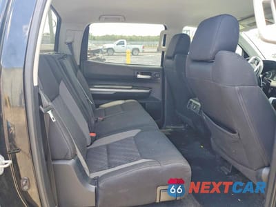 Zdjęcie 10 z 12 samochodu: 2017 TOYOTA TUNDRA SR5 VIN:5TFDW5F19HX676012 - miniatura