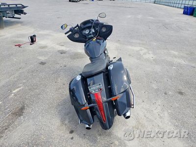 Czwarte zdjęcie samochodu z boku: 2016 VICTORY MOTORCYCLES CROSS COUNTRY TOUR VIN:5VPTW36N8G3045262 - miniatura