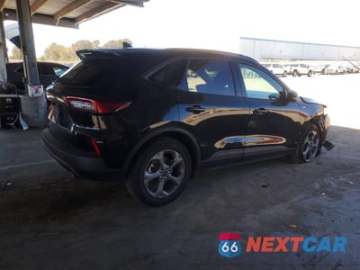 Trzecie zdjęcie samochodu z tyłu: 2025 FORD ESCAPE ST LINE VIN:1FMCU0MNXSUB23657 - miniatura
