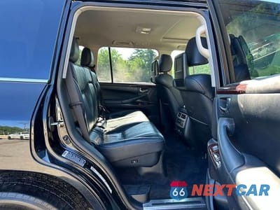 Zdjęcie 8 z 10 samochodu: 2015 LEXUS LX 570 VIN:JTJHY7AX1F4166719 - miniatura