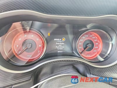 Zdjęcie 9 z 12 samochodu: 2022 DODGE CHARGER SRT HELLCAT VIN:2C3CDXL93NH101979 - miniatura