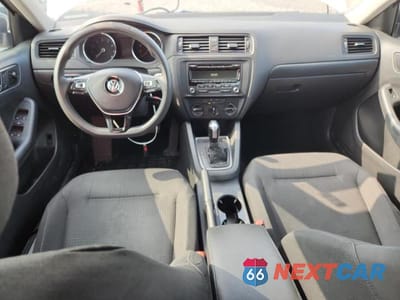 Zdjęcie 8 z 12 samochodu: 2015 VOLKSWAGEN JETTA BASE VIN:3VW2K7AJ2FM402513 - miniatura