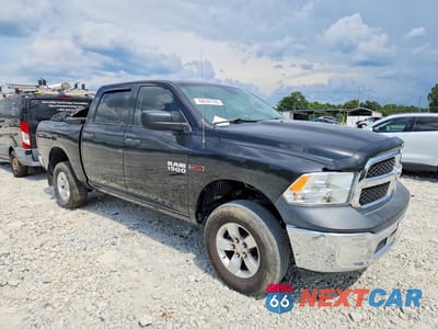 Czwarte zdjęcie samochodu z boku: 2018 RAM 1500 ST VIN:1C6RR7KM2JS331388 - miniatura