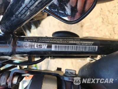 Zdjęcie 8 z 8 samochodu: 2020 HARLEY-DAVIDSON XL883 N VIN:1HD4LE217LB403024 - miniatura