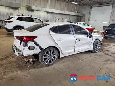 Trzecie zdjęcie samochodu z tyłu: 2018 MAZDA 3 TOURING VIN:3MZBN1V33JM233482 - miniatura