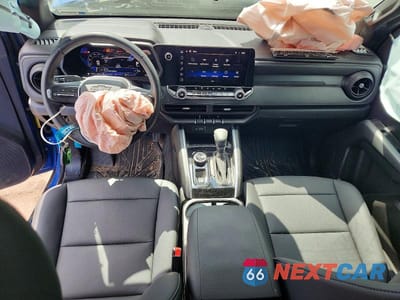 Zdjęcie 8 z 12 samochodu: 2026 CHEVROLET COLORADO TRAIL BOSS VIN:1GCPTEEK9T1139460 - miniatura