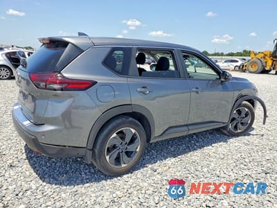 Trzecie zdjęcie samochodu z tyłu: 2026 NISSAN ROGUE SV VIN:5N1BT3BA7TC671574 - miniatura