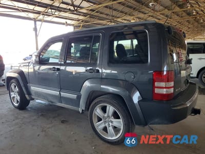 Drugie zdjęcie samochodu z przodu: 2011 JEEP LIBERTY SPORT VIN:1J4PN2GK7BW544878 - miniatura