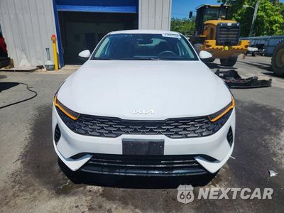 Piąte zdjęcie samochodu w środku: 2022 KIA K5 LXS VIN:5XXG14J21NG123265 - miniatura