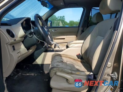 Zdjęcie 7 z 13 samochodu: 2011 HONDA PILOT LX VIN:5FNYF4H25BB047950 - miniatura