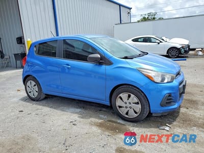 Czwarte zdjęcie samochodu z boku: 2016 CHEVROLET SPARK LS VIN:KL8CB6SA5GC628797 - miniatura