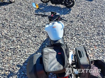 Zdjęcie 6 z 9 samochodu: 2025 HONDA CB750 A VIN:JH2RH2402SK001817 - miniatura