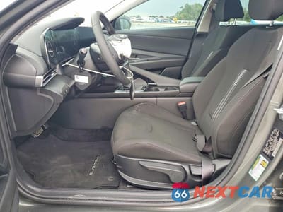 Zdjęcie 7 z 12 samochodu: 2025 HYUNDAI ELANTRA SEL VIN:KMHLS4DG8SU943895 - miniatura
