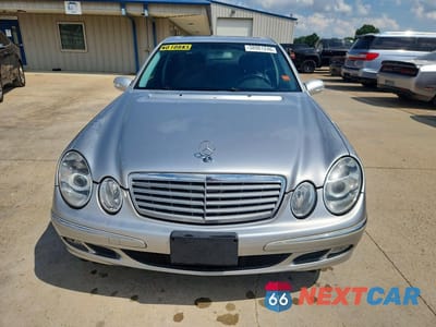 Piąte zdjęcie samochodu w środku: 2006 MERCEDES-BENZ E 350 4MATIC VIN:WDBUF87J06X182357 - miniatura