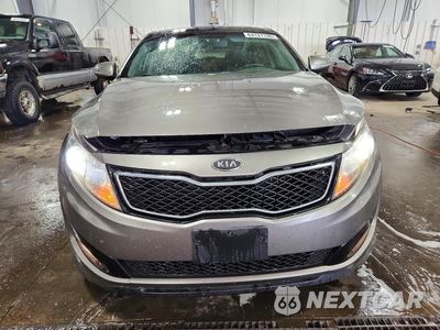 Piąte zdjęcie samochodu w środku: 2012 KIA OPTIMA SX VIN:5XXGR4A68CG013225 - miniatura