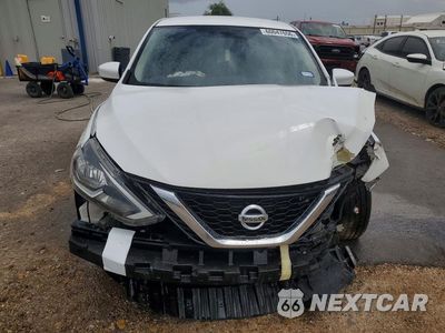 Piąte zdjęcie samochodu w środku: 2019 NISSAN SENTRA SV VIN:3N1AB7AP8KY341760 - miniatura