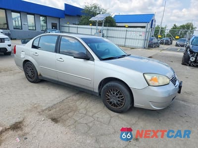 Czwarte zdjęcie samochodu z boku: 2007 CHEVROLET MALIBU LS VIN:1G1ZS57F97F262222 - miniatura