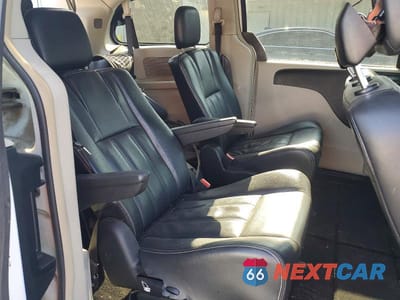 Zdjęcie 11 z 13 samochodu: 2014 CHRYSLER TOWN & COUNTRY TOURING VIN:2C4RC1BG8ER440849 - miniatura