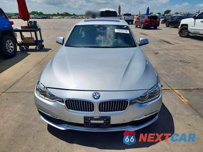 Piąte zdjęcie samochodu w środku: 2017 BMW 330E VIN:WBA8E1C56HK480348 - miniatura