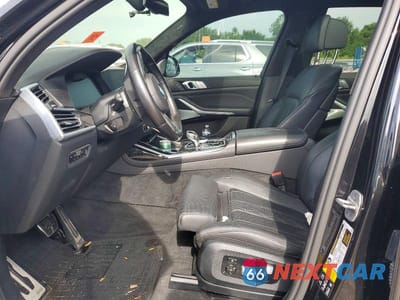 Zdjęcie 7 z 13 samochodu: 2022 BMW X7 M50I VIN:5UXCX6C08N9J22257 - miniatura
