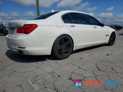 Trzecie zdjęcie samochodu z tyłu: 2012 BMW 740 LI VIN:WBAKB4C56CC576533 - miniatura