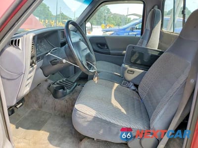 Zdjęcie 7 z 12 samochodu: 1993 FORD RANGER XLT VIN:1FTCR10A4PTA63323 - miniatura