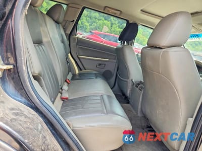 Zdjęcie 11 z 13 samochodu: 2006 JEEP GRAND CHEROKEE LAREDO VIN:1J4GR48K26C321525 - miniatura