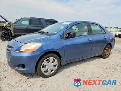 2008 TOYOTA YARIS BASE JTDBT923684039935 - główne zdjęcie licytacji z USA - miniatura