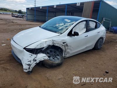 2026 TESLA MODEL Y 7SAYGDED4TA575175 - główne zdjęcie licytacji z USA - miniatura