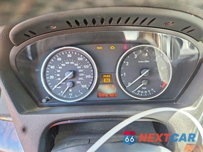 Zdjęcie 9 z 13 samochodu: 2013 BMW X5 XDRIVE35I VIN:5UXZV4C53D0B02441 - miniatura