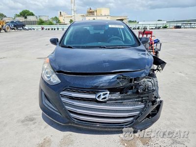 Piąte zdjęcie samochodu w środku: 2016 HYUNDAI ELANTRA GT BASE VIN:KMHD35LH6GU305363 - miniatura