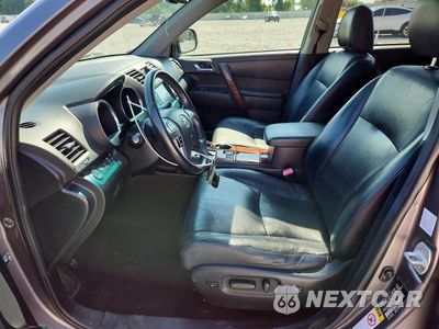 Zdjęcie 7 z 13 samochodu: 2011 TOYOTA HIGHLANDER HYBRID LIMITED VIN:JTEDC3EH3B2003227 - miniatura