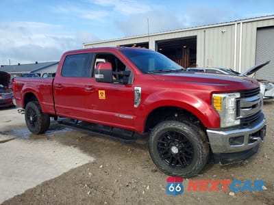 Czwarte zdjęcie samochodu z boku: 2017 FORD F250 SUPER DUTY VIN:1FT7W2BT2HEB52828 - miniatura
