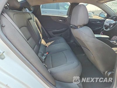 Zdjęcie 10 z 13 samochodu: 2016 CHEVROLET MALIBU LS VIN:1G1ZB5ST3GF341608 - miniatura