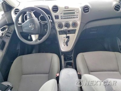 Zdjęcie 8 z 12 samochodu: 2011 TOYOTA MATRIX BASE VIN:2T1KU4EE7BC739559 - miniatura